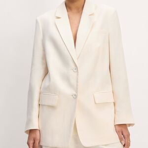 Everlane Cream Blazer with Notched Lapels and Oversized Silhouette